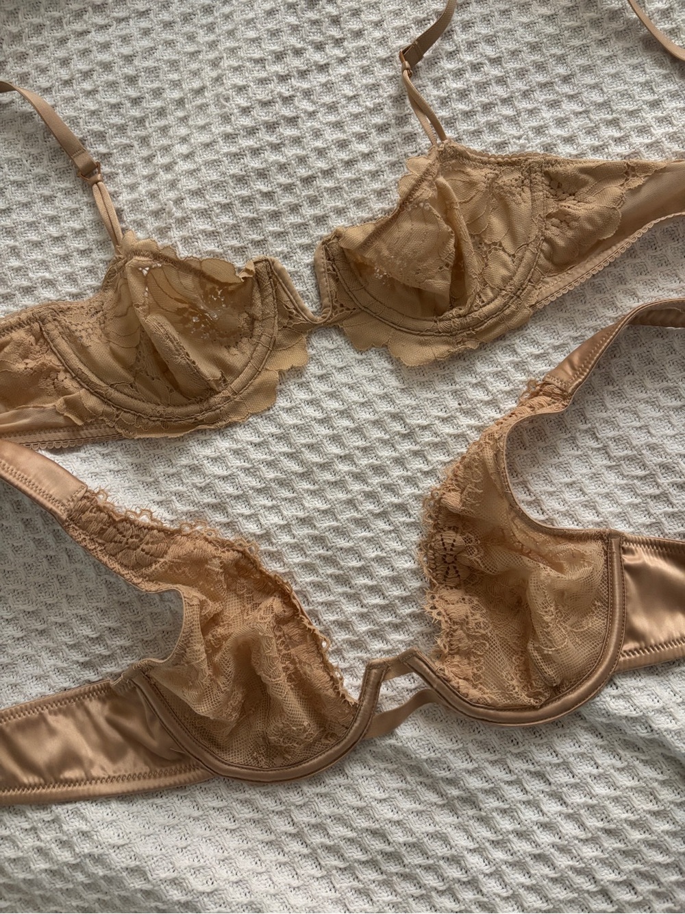 Lot of 2 Aerie Lace Balconette Bras